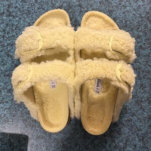 Birkenstock yellow leather fluffy Arizona size 41